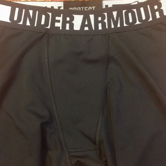 Men's HeatGear® Armour Mid Compression Size S - Picture 7 of 8